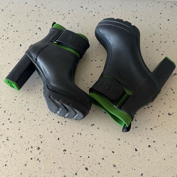 Sorel MEDINA lll Black and Green Rubber Rain Heeled Boots Platform Bold Size 8.5 - Picture 12 of 16